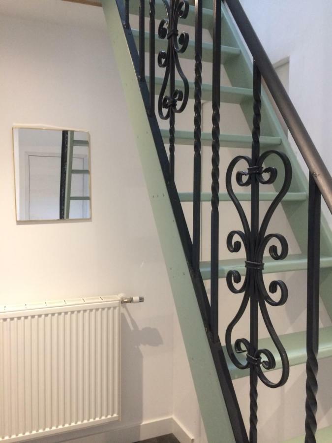 Bed and Breakfast Au Coeur De Nuits Exterior foto